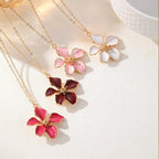 Tea Rose Necklace White