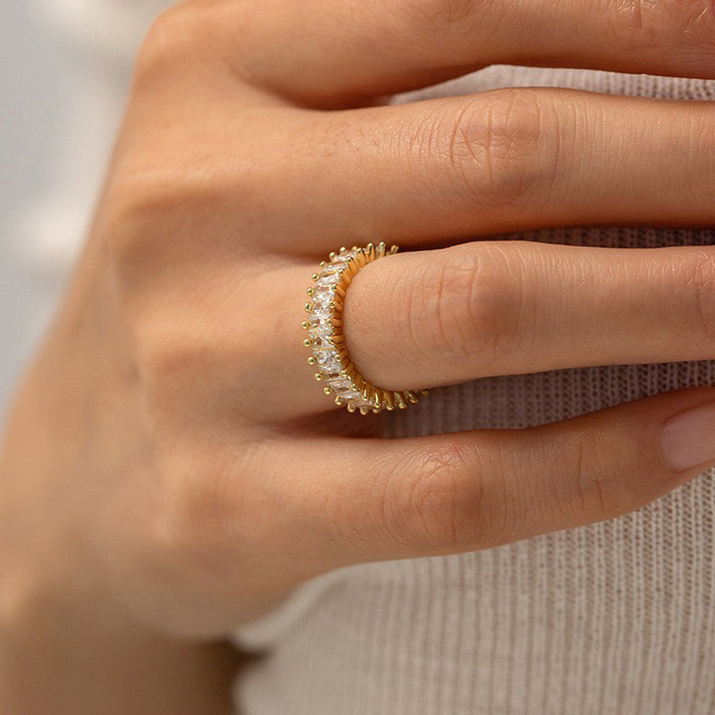 Royal Curve Ring Gold