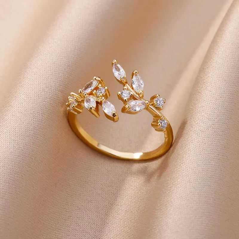 Open Leaf Gold Ring