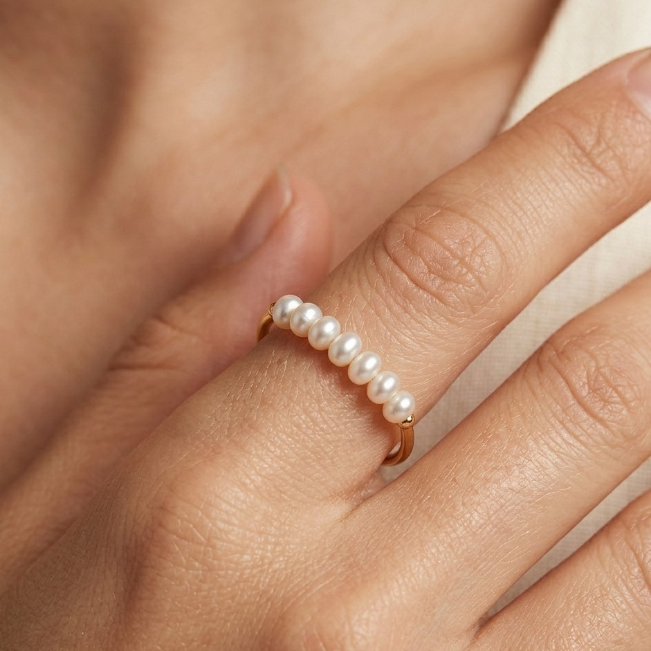 Petite Pebble Ring